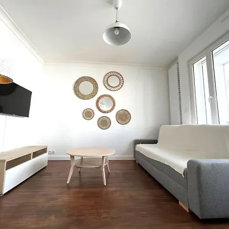 Moderne Centre-ville, Proche Remparts